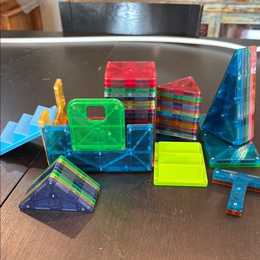 Colorful Magnetic Building Blocks Set